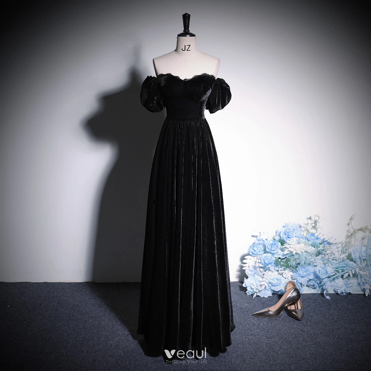 Formal Long Black Velvet Evening Dress with Jewelry Deco #L78227 -  GemGrace.com