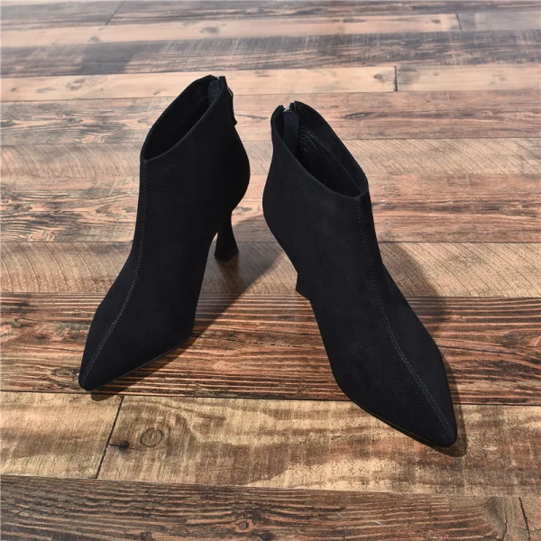 Modest / Simple Black Street Wear Ankle Suede Womens Boots 2020 Leather 6 cm Stiletto Heels Pointed Toe Boots