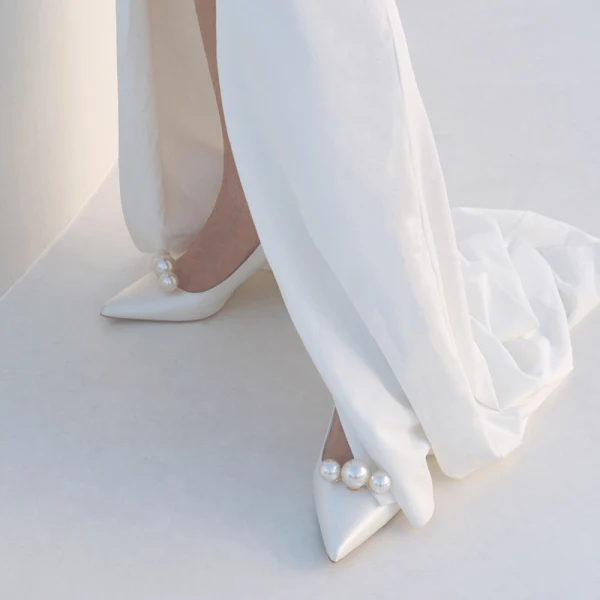 Elegant Ivory Pearl Wedding Shoes 2020 Leather 8 cm Stiletto Heels Pointed Toe Wedding Pumps