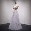 Chic / Beautiful Grey Prom Dresses 2018 A-Line / Princess Lace Flower Appliques Bow Beading V-Neck Backless Sleeveless Floor-Length / Long Formal Dresses