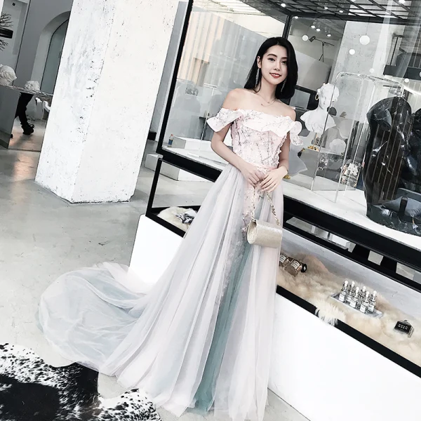 Modern / Fashion Blushing Pink Evening Dresses 2018 A-Line / Princess Appliques Sash Off-The-Shoulder Backless Sleeveless Court Train Formal Dresses