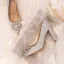 Charmant Scintillantes Argenté Chaussure De Mariée 2020 Glitter Faux Diamant Paillettes 9 cm Talons Épais À Bout Pointu Escarpins