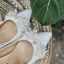 Glamorös Elfenben Glittriga / Glitter Paljetter Brudskor 2020 Läder Rhinestone Pärla 9 cm Stilettklackar Spetsiga Bröllop Pumps