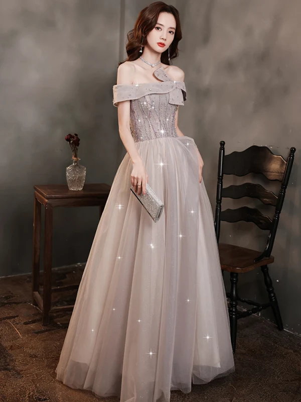 Charmant Lavendel Violett Abendkleider 2021 A Linie Schleife Off Shoulder Perlenstickerei Strass Pailletten Kurze Ärmel Rückenfreies Lange Abend Festliche Kleider