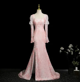 Chic Belle Rougissant Rose Perlage En Dentelle Fleur Fendue Devant Robe De Bal 2025 Trompette Sirène Encolure Carrée Manches Longues Dos Nu Train De Balayage Robe De Ceremonie