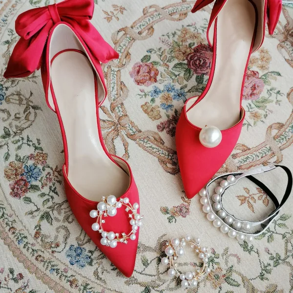 Classy Red Satin Wedding Wedding Shoes 2020 Pearl Rhinestone Bow 8 cm Stiletto Heels Pointed Toe Heels