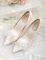 Élégant Ivoire Satin Chaussure De Mariée 2020 Perle En Dentelle Fleur 10 cm Talons Aiguilles À Bout Pointu Mariage Escarpins