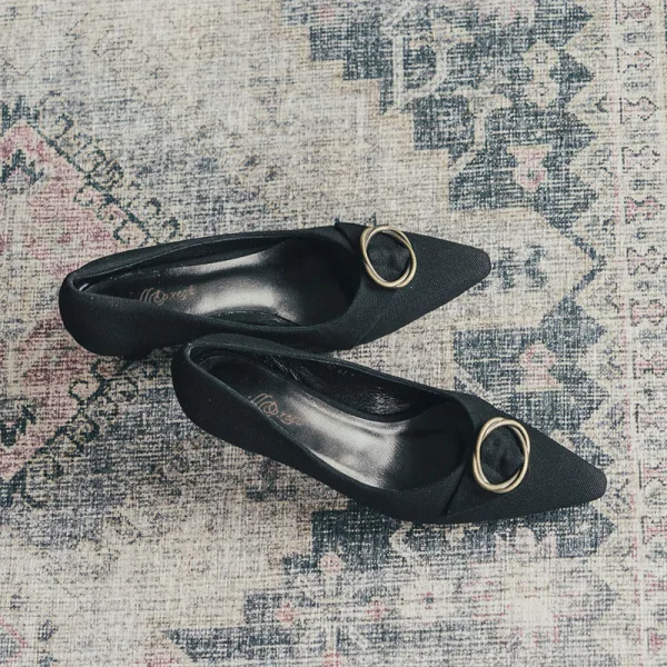 Vintage Toevallig Zwarte Leer Pumps 2021 5 cm Naaldhakken / Stiletto Spitse Neus Pumps