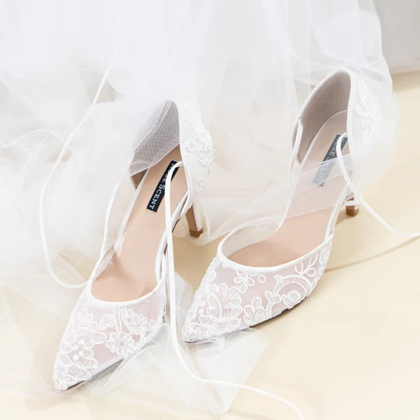 Elegant Ivory See-through Lace Flower Wedding Shoes 2021 Satin 8 cm Stiletto Heels Pointed Toe Wedding High Heels