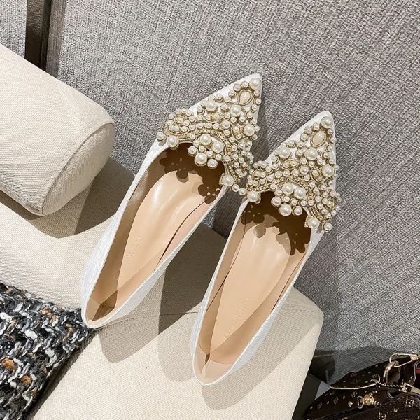 Charmant Ivoire Perle Faux Diamant Chaussures Femmes 2021 7 cm Talons Aiguilles À Bout Pointu Mariage Talons Hauts