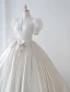Haut de Gamme Ivoire Satin Robe De Mariée 2021 Robe Boule V-Cou Manches Courtes Dos Nu Royal Train Mariage