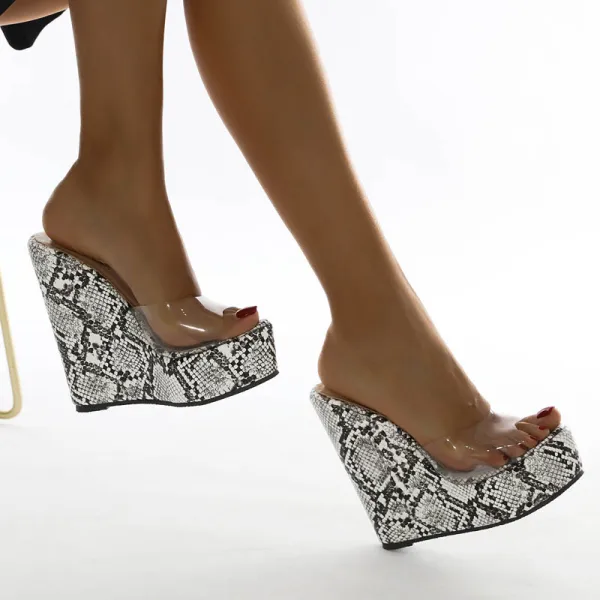Sexy Transparent Blanche Désinvolte Motif Peau De Serpent Sandales Femme 2021 16 cm Super Compensées Plateforme Peep Toes / Bout Ouvert Sandales