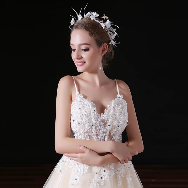 Elegant Champagne Wedding Dresses 2018 A-Line / Princess Appliques Lace Sequins Spaghetti Straps Backless Sleeveless Sweep Train Wedding