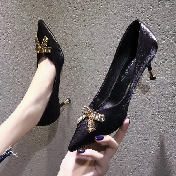 Charming Red Evening Party Suede Rhinestone Bow Pumps 2021 6 cm Stiletto Heels Pointed Toe Pumps High Heels