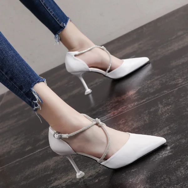 Sexy Noire Soirée Faux Diamant X-Strap Sandales Femme 2021 8 cm Talons Aiguilles À Bout Pointu Sandales Talons Hauts