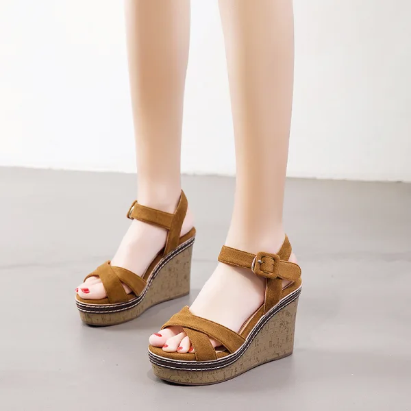 Chic / Beautiful Brown Street Wear Waterproof Womens Sandals 2021 Ankle Strap 11 cm Wedges Open / Peep Toe Sandals High Heels