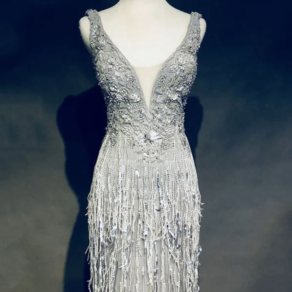 Luxury / Gorgeous Silver Evening Dresses 2018 Trumpet / Mermaid Beading Tassel Crystal Rhinestone V-Neck Backless Sleeveless Floor-Length / Long Formal Dresses