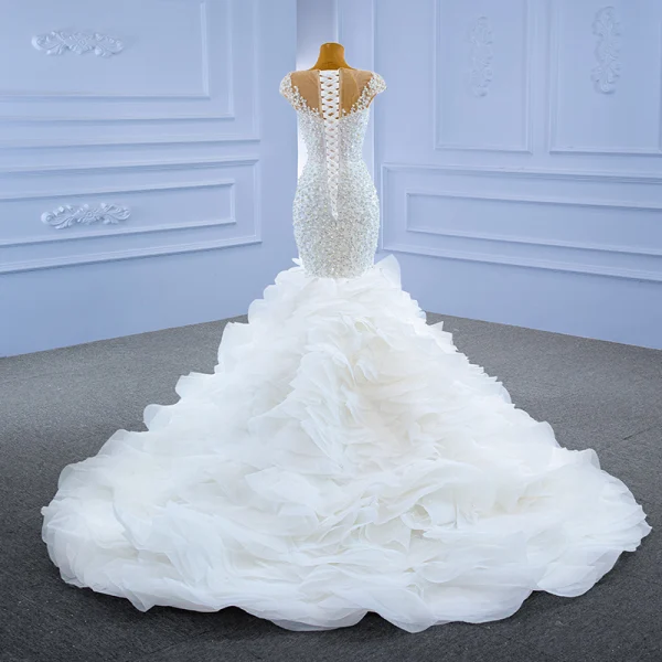 Vintage High End Ivory / Creme Brautkleider / Hochzeitskleider 2021 Meerjungfrau Rundhalsausschnitt Perlenstickerei Perle Pailletten Ärmel Fallende Rüsche Kapelle-Schleppe Hochzeit