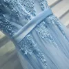 Élégant Bleu Ciel Robe Demoiselle D'honneur 2017 Princesse En Dentelle Fleur Perlage Dos Nu V-Cou Sans Manches Longueur Cheville Robe Pour Mariage
