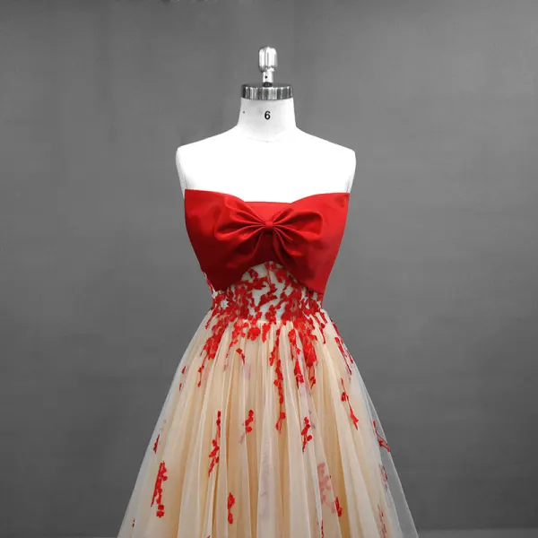 Chic / Belle Champagne Robe De Bal 2018 Princesse En Dentelle Fleur Noeud Bustier Dos Nu Sans Manches Train De Balayage Robe De Ceremonie