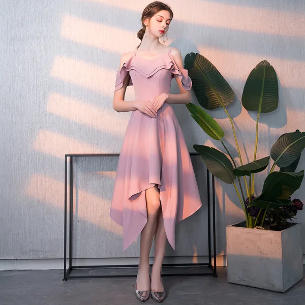 Amazing / Unique Blushing Pink Homecoming Graduation Dresses 2018 A-Line / Princess Spaghetti Straps Sleeveless Backless Knee-Length Formal Dresses