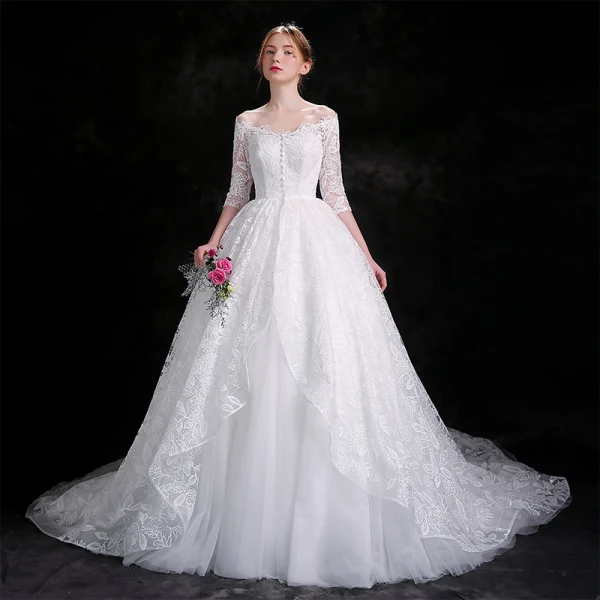 Schöne Weiß Brautkleider 2018 Ballkleid Schaltflächen Mit Spitze Pailletten Off Shoulder 3/4 Ärmel Kapelle-Schleppe Hochzeit