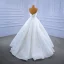 Haut de Gamme Blanche Robe De Mariée 2021 Robe Boule Perlage Volants Bustier Sans Manches Dos Nu Ceinture Train De Balayage Mariage