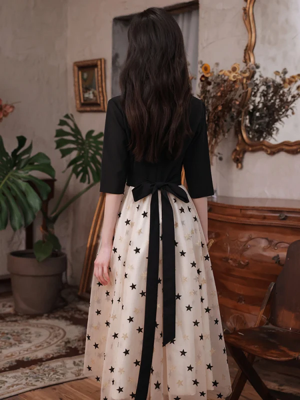 Fashion Black Homecoming Star Bow Graduation Dresses 2021 A-Line / Princess V-Neck 1/2 Sleeves Tea-length Formal Dresses