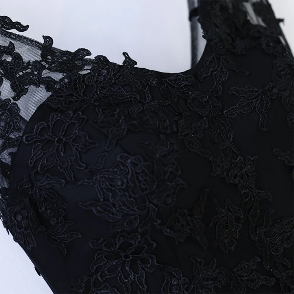 Chic / Beautiful Black Evening Dresses 2017 A-Line / Princess V-Neck Crossed Straps Tea-length Appliques Sleeveless Lace Tulle Evening Party