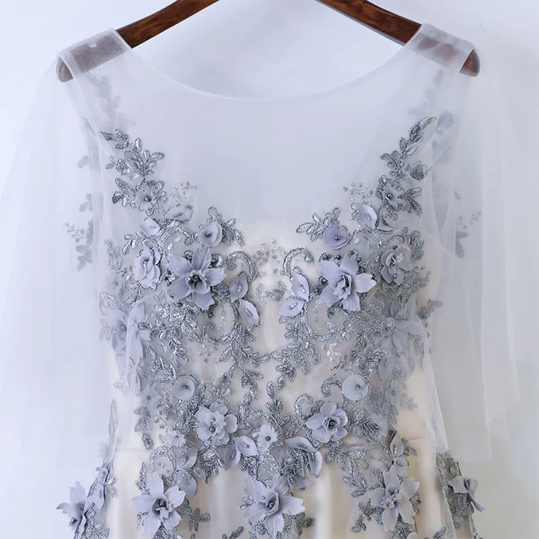Chic / Beautiful White Bridesmaid Dresses 2017 A-Line / Princess Crossed Straps Appliques Beading Lace Scoop Neck 1/2 Sleeves Tea-length