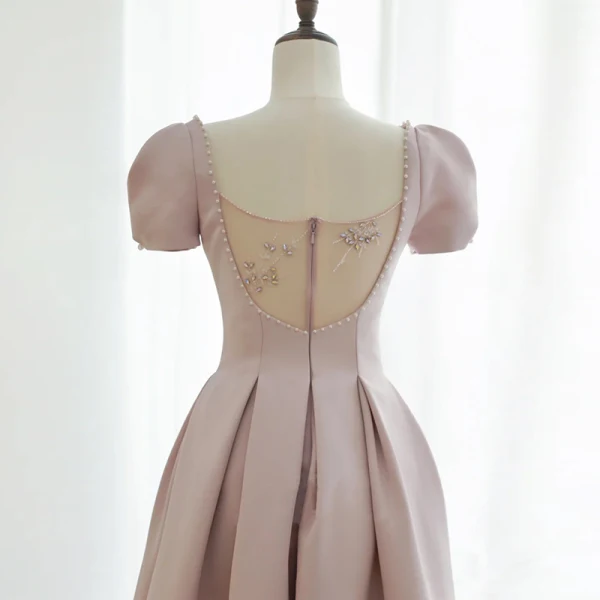 Modest / Simple Blushing Pink Satin Prom Dresses 2021 A-Line / Princess Spaghetti Straps Pearl Rhinestone Short Sleeve Backless Floor-Length / Long Prom Formal Dresses