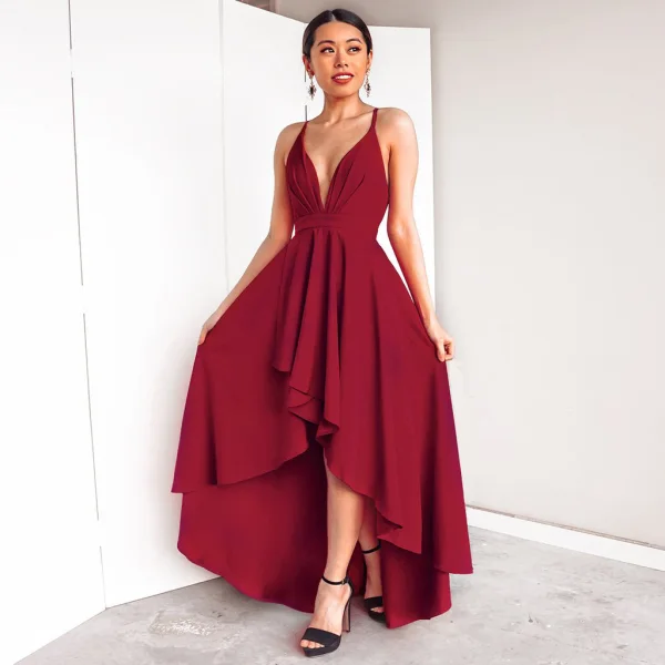 Chic / Belle Bordeaux Robes longues 2018 Princesse Noeud Asymétrique Bretelles Spaghetti Fond croisé plongeant Sans Manches Vêtements Femme