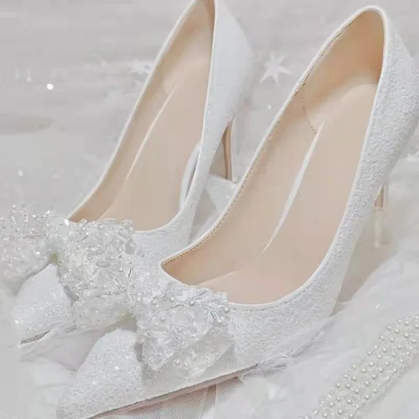Charmant Ivoire Chaussure De Mariée 2021 Cuir Perle Faux Diamant Noeud 10 cm Talons Aiguilles À Bout Pointu Mariage Escarpins Talons Hauts