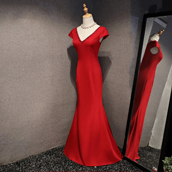 Chic / Beautiful Evening Dresses 2017 Trumpet / Mermaid Crystal V-Neck Backless Zipper Up Short Sleeve Floor-Length / Long Evening Party