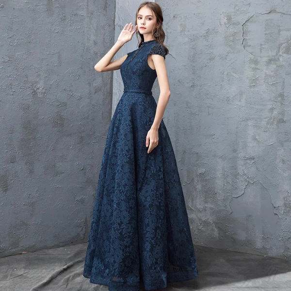 Chic / Beautiful Navy Blue Evening Dresses 2018 A-Line / Princess Lace Crystal Scoop Neck Backless Cap Sleeves Floor-Length / Long Formal Dresses