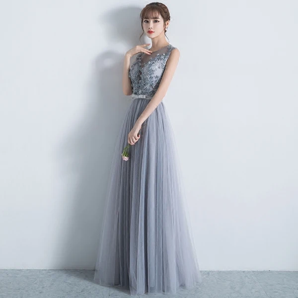 Chic / Beautiful Silver Formal Dresses 2017 A-Line / Princess Lace Flower Bow Scoop Neck Backless Sleeveless Floor-Length / Long Evening Dresses
