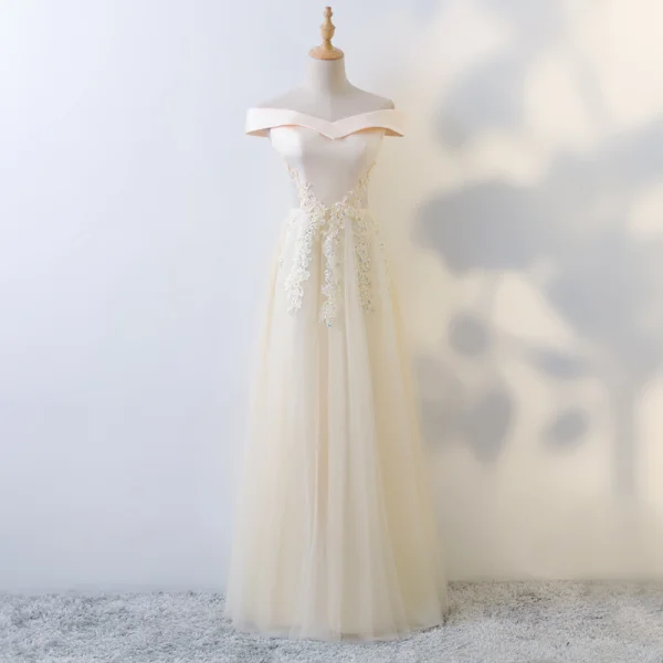 Schöne Abendkleider 2017 A Linie Mit Spitze Blumen Pailletten Off Shoulder Rückenfreies Ärmellos Knöchellänge Festliche Kleider