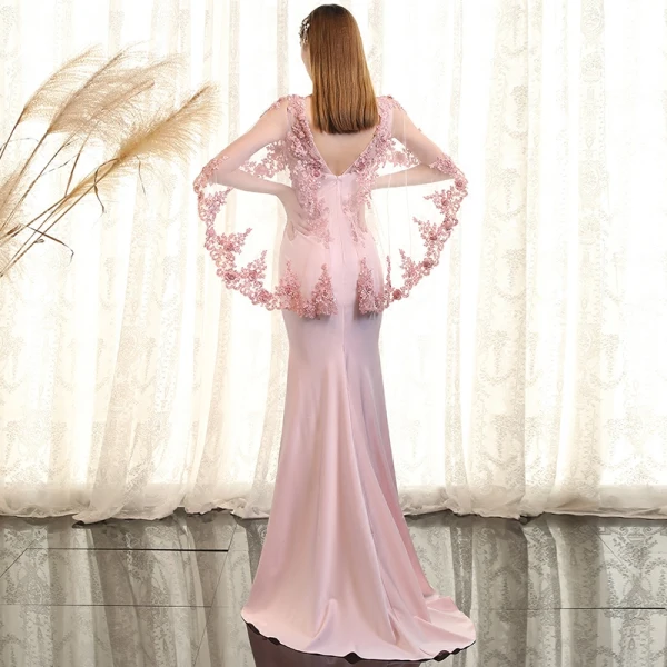 Luxus / Herrlich Rosa Abendkleider 2017 Mermaid Mit Spitze Kristall Perle Pailletten V-Ausschnitt Rückenfreies 1/2 Ärmel Sweep / Pinsel Zug Festliche Kleider