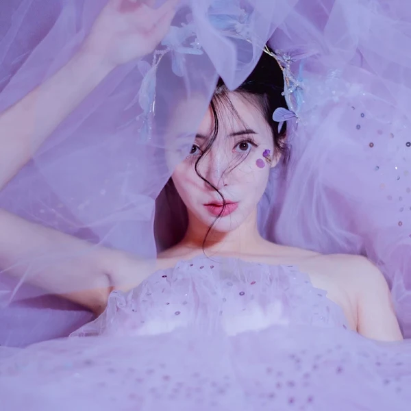 Charmant Rougissant Rose Paillettes Robe De Bal 2022 Princesse Bustier Sans Manches Dos Nu Volants en Cascade Longue Robe De Ceremonie