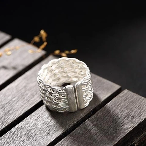 Vintage / Originale Argenté Traverser Tresser Foi Bague Argent sterling Travail Vacances Anneaux 2019 Accessorize