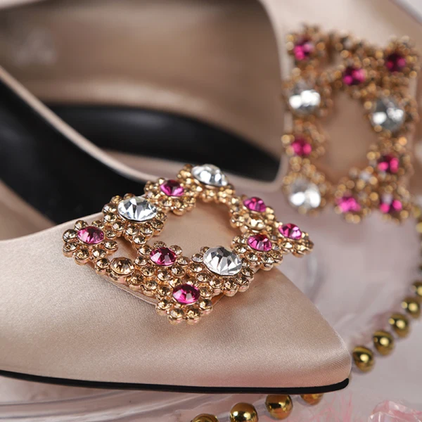 Moderne / Mode Champagne Chaussure De Mariée 2019 6 cm À Bout Pointu Polyester Perlage Faux Diamant Mariage Talons Hauts