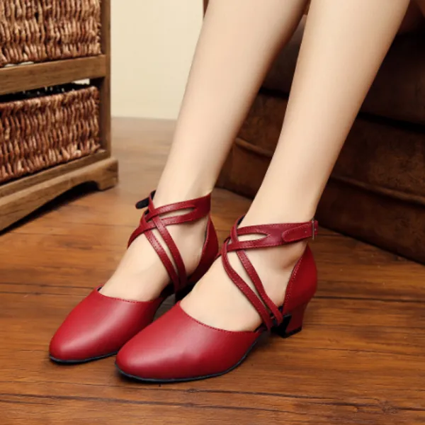 Moderne / Mode Rouge Chaussures de danse latine 2020 8 cm Cuir Boucle Dansant Promo X-Strap Talons Hauts Sandales À Bout Rond Chaussures Femmes