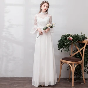 Moderne Mode Blanche Robe De Soirée 2019 Princesse Manches Longues Dentelle Tulle Col Haut Appliques Dos Nu Plage Église Robe De Ceremonie