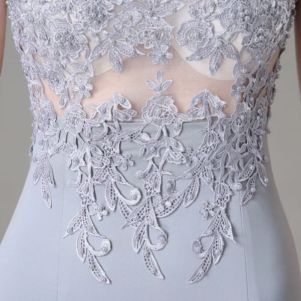 Modern / Fashion Silver Evening Dresses 2017 Scoop Neck Sleeveless Appliques Lace Beading Trumpet / Mermaid Formal Dresses Sweep Train