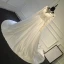Élégant Robe De Mariée 2017 Princesse Encolure Dégagée Manches Longues Appliques En Dentelle Ivoire Satin Chapel Train