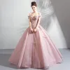 Najpiękniejsze / Ekskluzywne Rumieniąc Różowy Długie Sukienki Na Bal 2018 Koronki Tiulowe Aplikacje Bez Pleców Frezowanie Bez Ramiączek Suknia Balowa Sukienki Wizytowe