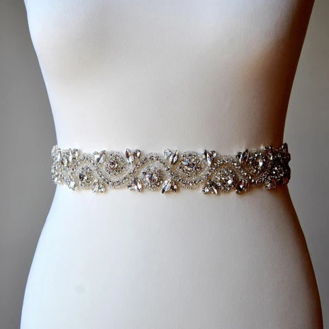 Mode High End Ivory / Creme Schärpen 2020 Satin Metall Perlenstickerei Strass Hochzeits Hochzeit Ball Brautaccessoires