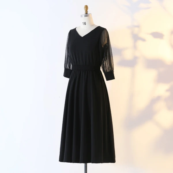 Modern / Fashion Black Plus Size Evening Dresses 2020 A-Line / Princess V-Neck Long Sleeve See-through Buttons Solid Color Tea-length Summer Evening Party Formal Dresses