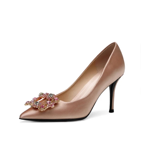 Snygga / Fina Röd Bröllop 2018 Satin Läder Beading Rhinestone Kristall Fest Afton Damskor