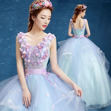 Chic Belle Robe De Ceremonie 2017 Robe De Bal Robe Boule Longue V Cou Sans Manches Dos Nu Ceinture Perle Appliques Fleur